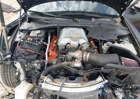 2016 Dodge Charger Srt Hellcat from USA, damaged, VIN 2C3CDXL96GH301581